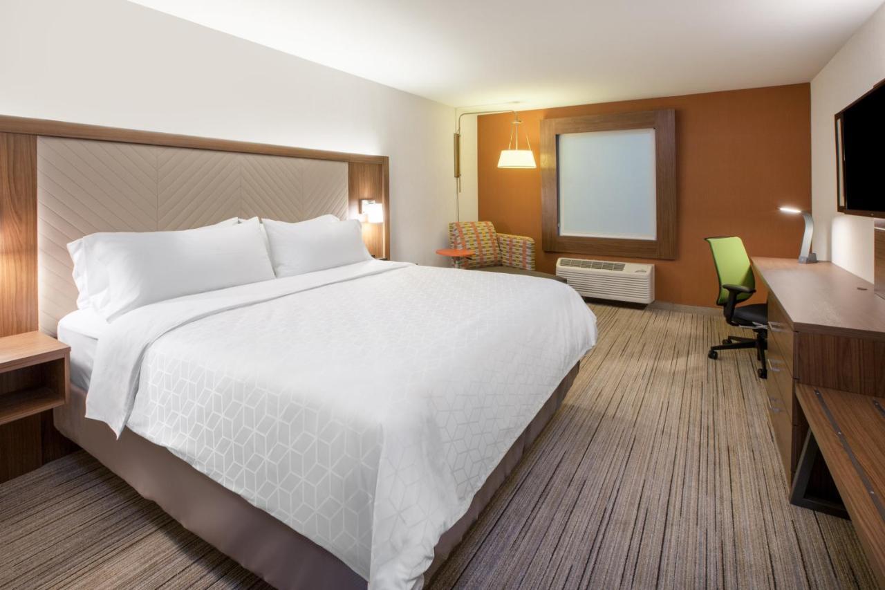 Holiday Inn Express - Wilmington - Porters Neck By Ihg Exterior foto