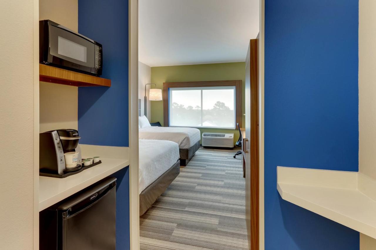 Holiday Inn Express - Wilmington - Porters Neck By Ihg Exterior foto